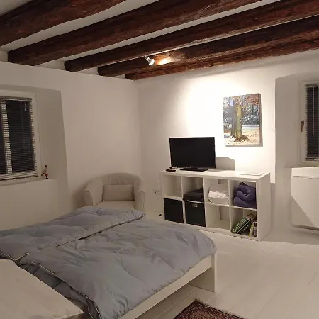 Linde2 Holiday home Horperath